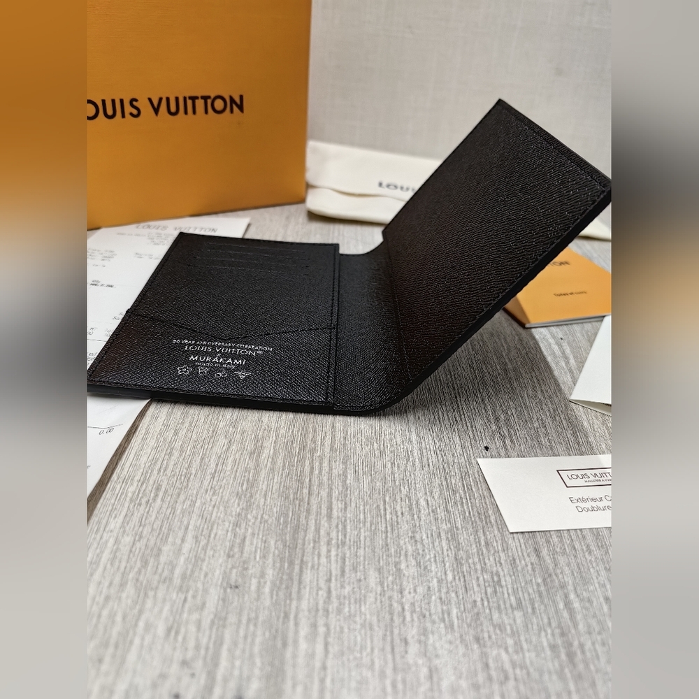 LV x TM Passport Cover Wallet - Picture 6 of 10